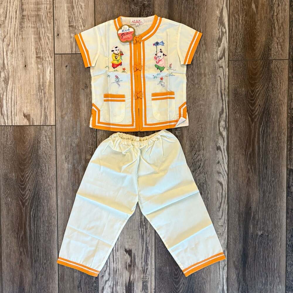 Vintage Plum Blossoms Chinese Kids Embroidered 2 Piece Outfit Size 2 NWT